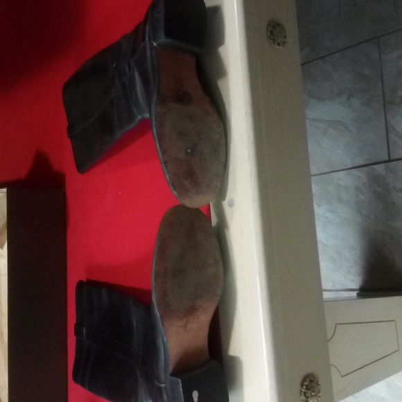 Anne Klein Black Leather Calf Boots - Picture 5 of 5